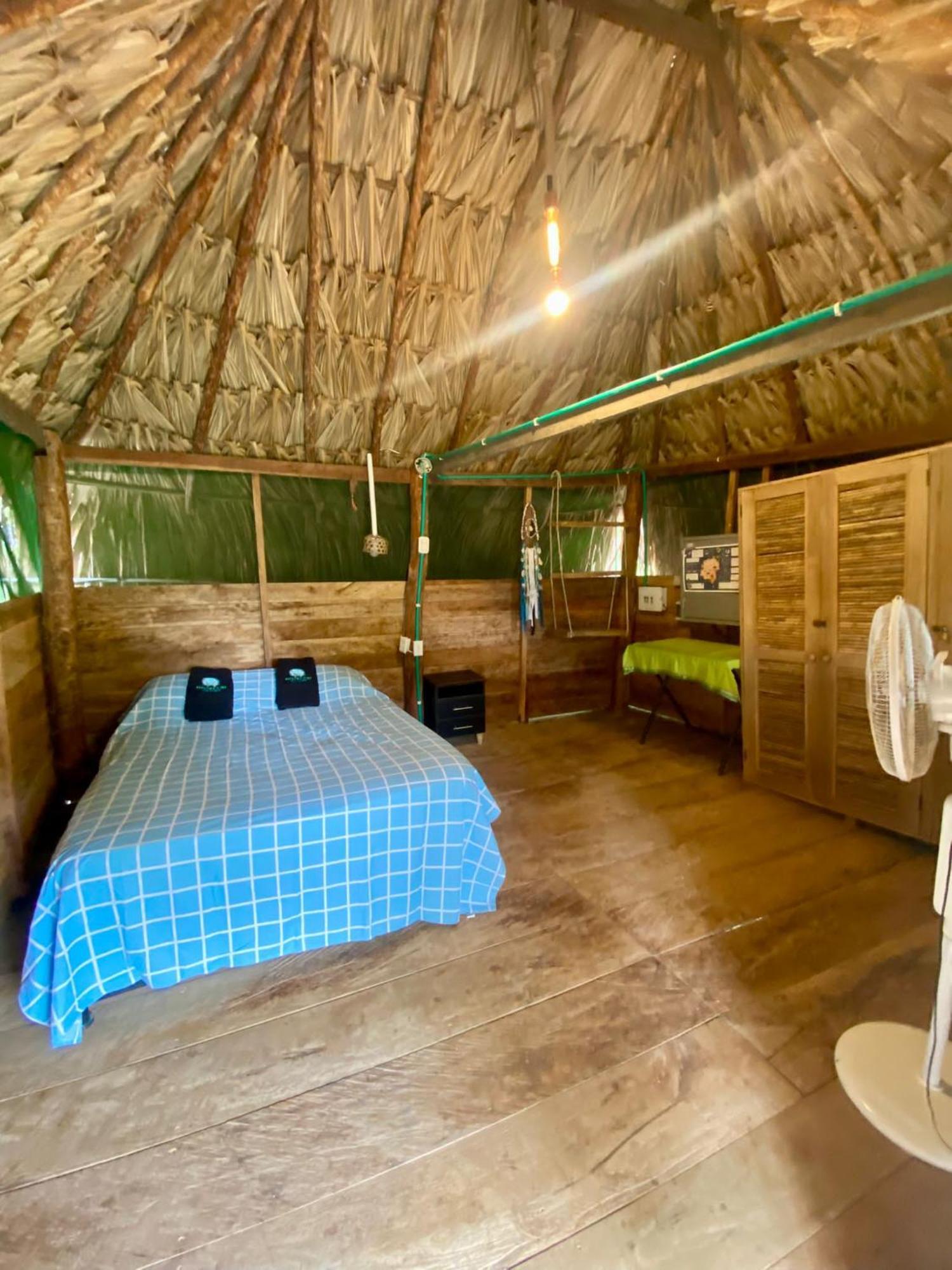 Private Beach House Maloka Surf Puerto Limon Bagian luar foto